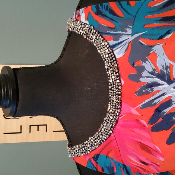 Jennifer Lopez Tropical Print Sleeveless Tank -1x - Picture 5 of 12